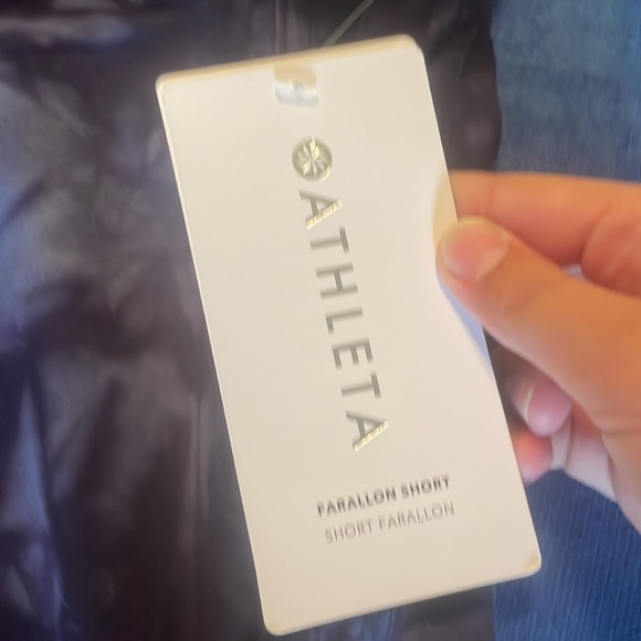 NWT navy blue Athleta shorts - Picture 2 of 2